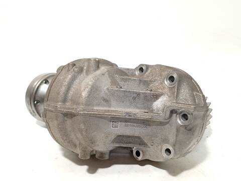 Foto 2ª: Caja Transfer Mercedes Clase GLB 220 D 4-MATIC X247) 247.615 [654920] (2023)