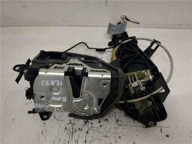 Foto 2ª: Cerradura Puerta Trasera Derecha Bmw Serie 3 315 2.0 320D [2.0 LTR. - 120 KW 16V DIESEL] [M47 D20 (20 4 D4)]