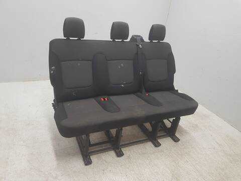 Foto 3ª: Asientos Traseros Renault Trafic MIXTO N1 L2H1 30T 5-6 PLAZAS) LARGO (2015)