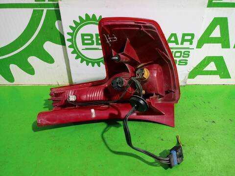 Foto 3ª: Piloto Trasero Izquierdo Citroen C4 COLLECTION 90CV [9HXDV6ATED4] (2004)