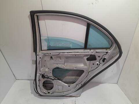 Foto 2ª: Puerta Trasera Derecha Mercedes Clase C 160 2.2 CDI CAT BERLINA 143CV 105KW [D/ 611962] (2001)