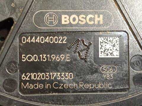 Foto 4ª: Deposito AdBlue Skoda Octavia 2.0 TDI 116CV 85KW [DTRD] (2021)