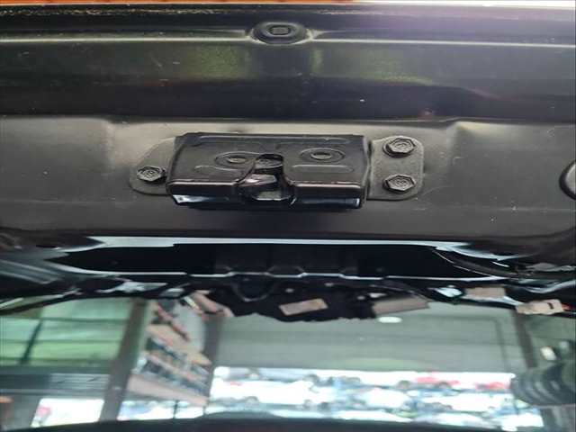 Foto 1ª: Cerradura Maletero Portón Hyundai ix35 1.7 CRDI 116CV 85KW [D4FD] (2015)
