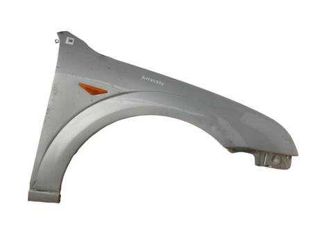 Foto 2ª: Aleta Delantera Derecha Ford Mondeo 1.8 TD (1996)