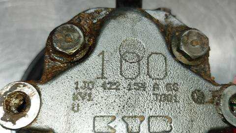 Foto 4ª: Bomba de Direccion Volkswagen Transporter CAJA CERRADA 88CV 65KW FURGONETA [AJT] (2003)