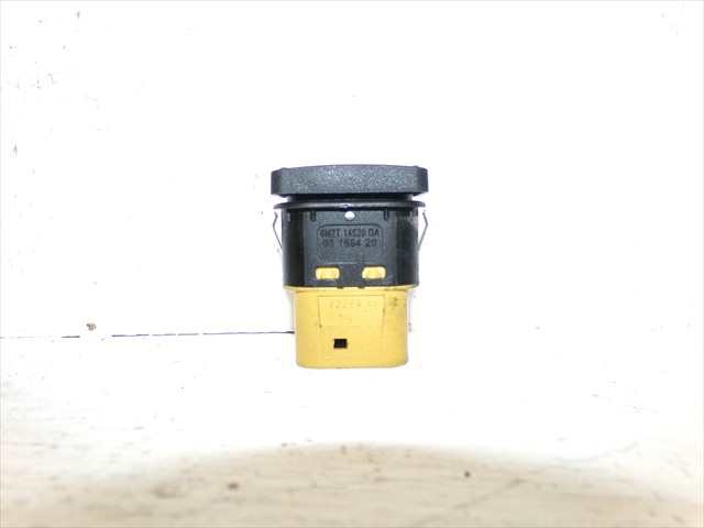 Foto 3ª: Botonera Elevalunas Ford Focus 1.8 TDCI 2008-2011 [KKDA] (2009)