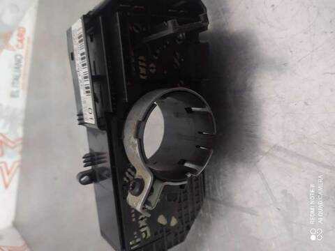 Foto 3ª: Mando Multifuncion Volkswagen Polo 1.4 TDI 69CV 51KW