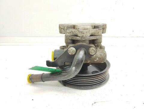 Foto 4ª: Bomba de Direccion Kia Carens 105CV 77KW [R03S] (2005)