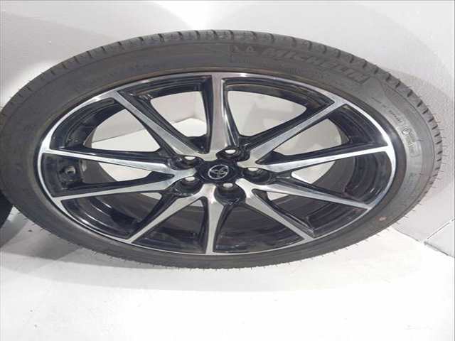 Foto 2ª: Juego LLantas Toyota Yaris 1.5 HYBRID MXPH10) 116CV 85KW