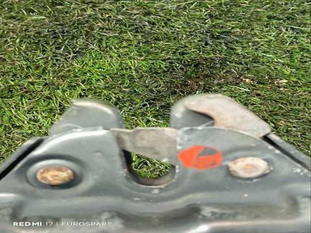 Foto 4ª: Cerradura Capot Lexus LX 4.7 G 470 V8 (2002)