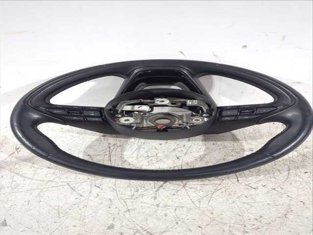 Foto 3ª: Volante Toyota Yaris 1.5 HYBRID MXPH11) 92CV 68KW [M15A-FXE] (2020)