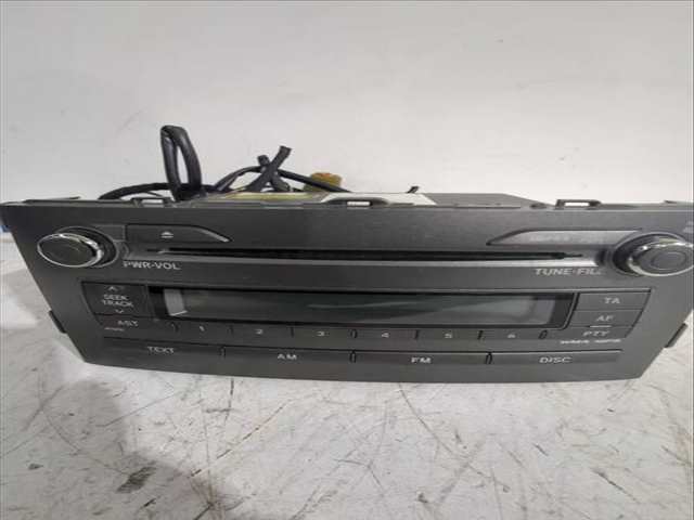 Foto 2ª: Sistema Audio Radio CD Toyota Auris 1.33 DUAL-VVTI NRE150_) 101CV 74KW [1NR-FE] (2010)