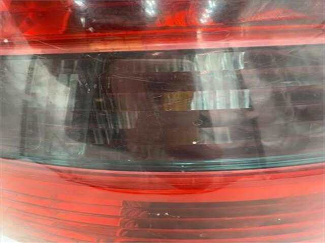 Foto 2ª: Piloto Trasero Izquierdo Citroen C5 2.0 PREMIER (E) [2.0 LTR. - 100 KW HDI FAP CAT (RHR - DW10BTED4)] [RHR / DW10BTED4]