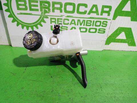 Foto 2ª: Bomba Freno Dacia Sandero LAUREATE 90CV [K9K] (2012)