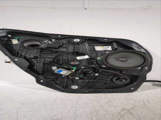 Foto 2ª: Elevalunas Manual Trasero Izquierdo Kia Ceed 1.0 T-GDI 120CV [G3LC G3LE] (2018)