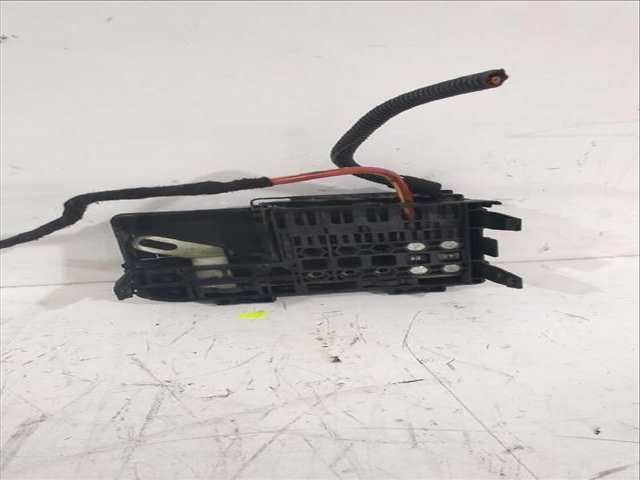 Foto 3ª: Caja Reles Fusibles Opel Corsa 1.3 CDTI L08 L68) 75CV [A 13 DTC Z 13 DTJ] (2006)