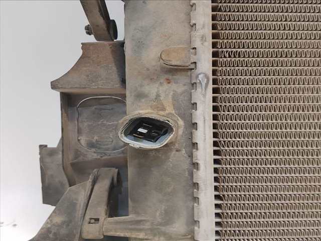 Foto 4ª: Radiador Motor Volkswagen Transporter 2.4 D J8820AB [D/AJA] (1998)