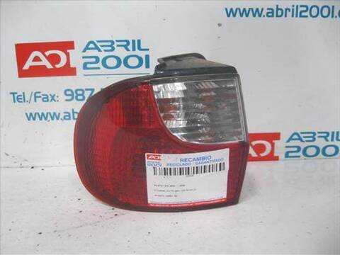 Foto 1ª: Piloto Trasero Izquierdo Hyundai H1 2.5 TD 101CV 74KW FURGON (2004)