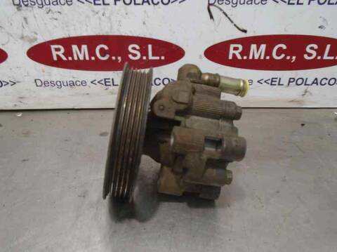 Foto 4ª: Bomba de Direccion Toyota Rav4 2.0 TD CAT 116CV 85KW [1CDFTV] (2005)