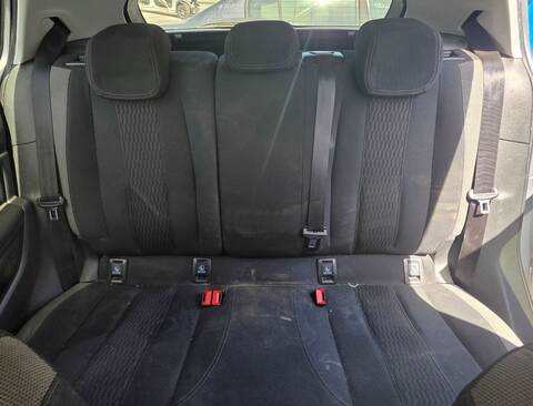 Asientos Traseros Peugeot 308 STYLE 99CV 73KW