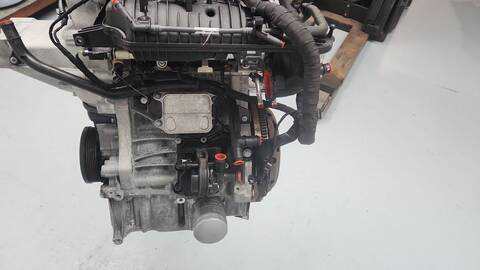 Foto 1ª: Motor Completo Volkswagen T-Cross BASIS 95CV 70KW [DLAC] (2021)