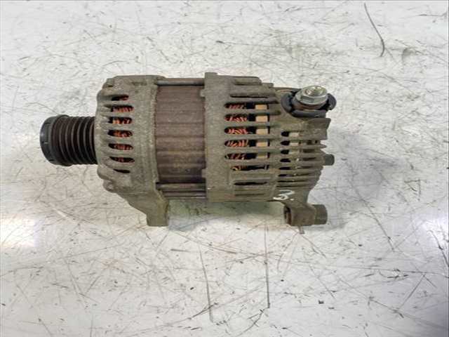 Foto 2ª: Alternador Nissan Navara 163 CV 120KW [YS23DDT M9T260] (2015)