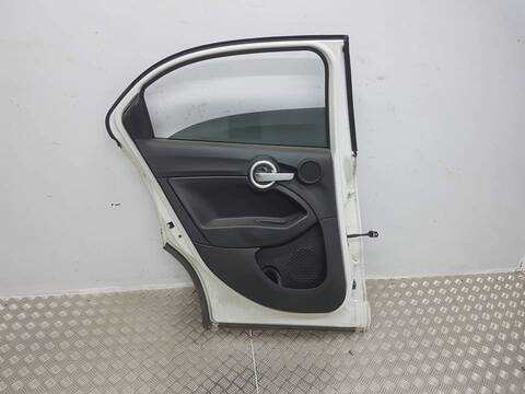 Foto 3ª: Puerta Trasera Izquierda Fiat 500 URBAN [55263842]