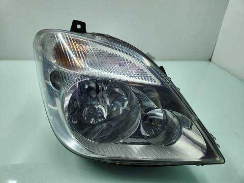 Faro Derecho Mercedes Sprinter 210/213/216 CDI 906.611/613) 95CV 70KW CAJA CERRADA