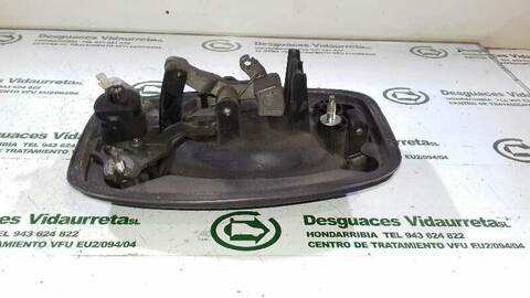 Foto 3ª: Maneta Exterior Delantera Izquierda Citroen Jumper 3.0 HDI FAP CAT 157CV 116KW CAJA CERRADA [F1CE0481D (F30DT)] (2009)