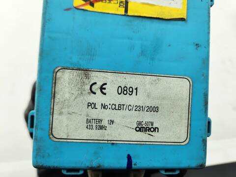 Foto 4ª: Caja Reles Fusibles Mitsubishi Grandis 2.0 DI-D INFORM 136CV 100KW [BSY] (2007)