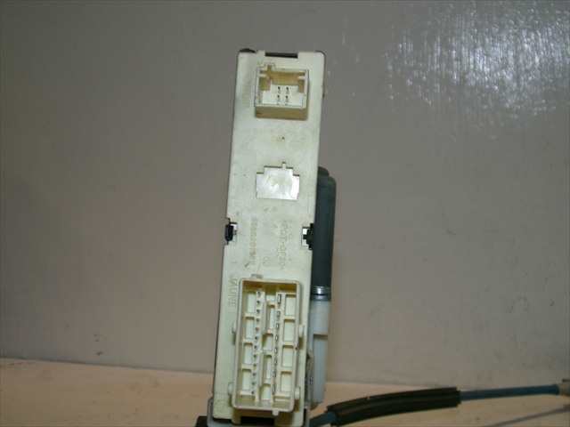 Foto 4ª: Elevalunas Eléctrico Delantero Izquierdo Peugeot 307 1.6 HDI RANCHERA, 2005-2007 [9HZ] (2005)