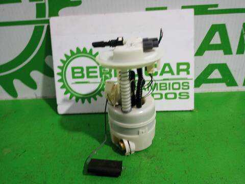 Foto 2ª: Aforador Nissan Micra 1.2 CAT 80CV [CR12DE] (2002)