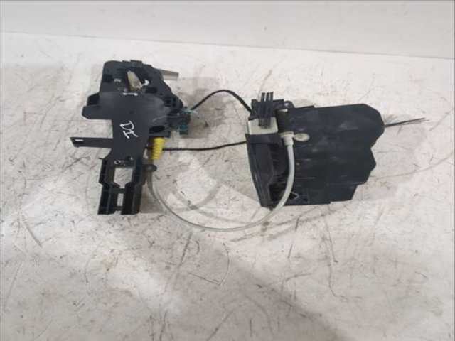 Cerradura Puerta Delantera Izquierda Bmw Serie 1 120 D E87)