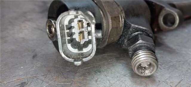 Foto 3ª: Inyectores Peugeot 307 1.6 HDI 110 [9HY (DV6TED4)]