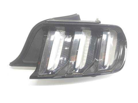 Piloto Trasero Derecho Ford Mustang BASIS