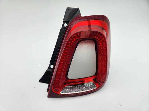 Foto 1ª: Piloto Trasero Derecho Fiat 500 500 LOUNGE 80CV [312A2000] (2016)