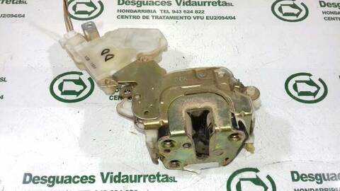 Foto 2ª: Cerradura Puerta Delantera Derecha Nissan Terrano 3.0 TD CAT 154CV 113KW [ZD30] (2006)