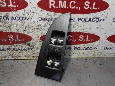 Botonera Elevalunas Seat Leon COMFORT LIMITED 105CV 77KW