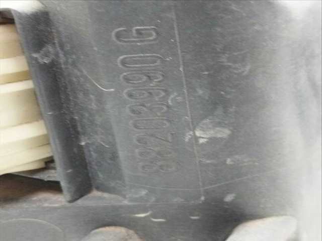 Foto 2ª: Faro Izquierdo Peugeot 306 GRAFFIC BERLINA 68CV 50KW [DJY] (1998)