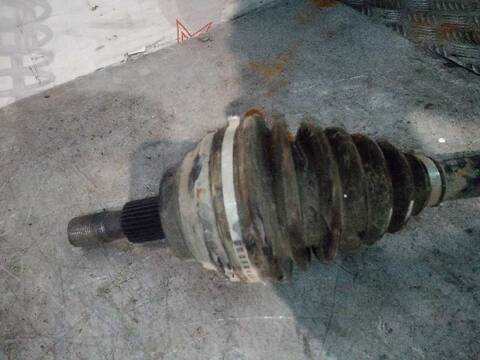 Foto 2ª: Transmision Delantera Derecha Mercedes Clase ML 300 3.0 CDI W164) 224CV 165KW AUT. OM642 [OM642940] (2008)