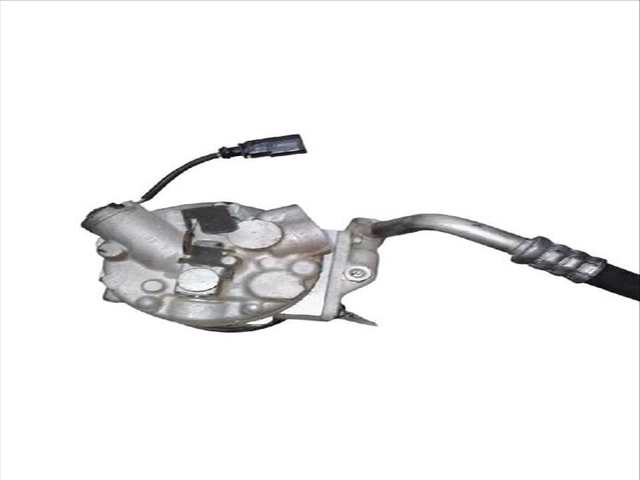 Foto 2ª: Compresor Aire Acondicionado Skoda Fabia 1.4 16V 75CV (1999)