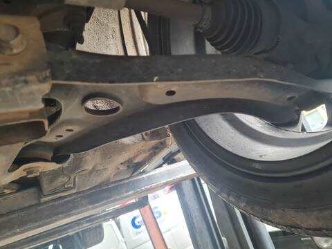 Brazo Suspension Delantero Izquierdo Hyundai i20 ESSENCE 75CV 55KW