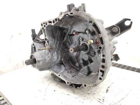 Foto 3ª: Caja Cambios Renault Clio 1.9 DTI B/CB0U) 80CV 59KW