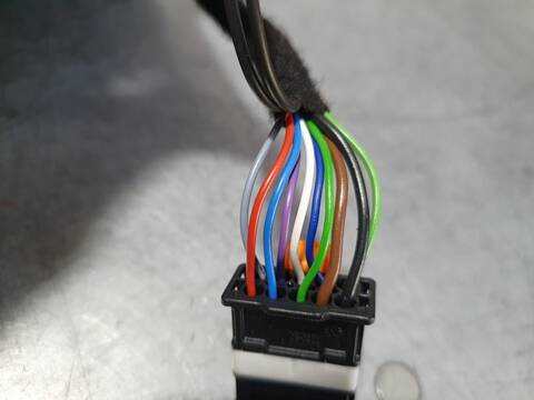 Foto 3ª: Retrovisor Derecho Peugeot 2008 ALLURE 131CV 96KW [YH01] (2020)