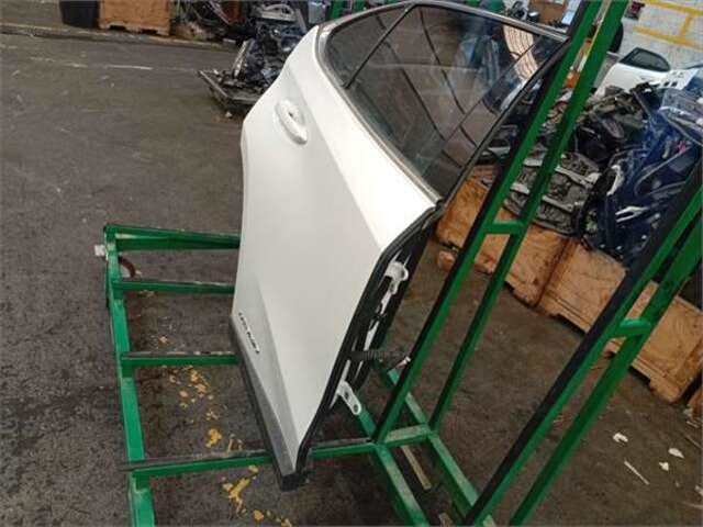 Foto 3ª: Elevalunas Eléctrico Trasero Derecho Lexus UX HÍBRIDO 250 H [HÍBRIDO 135 KW ( 2.0 LTR. - 112 KW)]