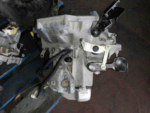 Foto 3ª: Caja Cambios Citroen C3 HMZ (2016)