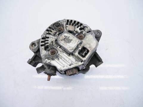 Foto 1ª: Alternador Toyota Yaris 1NR 98 - 101 CV [1NR-FE]