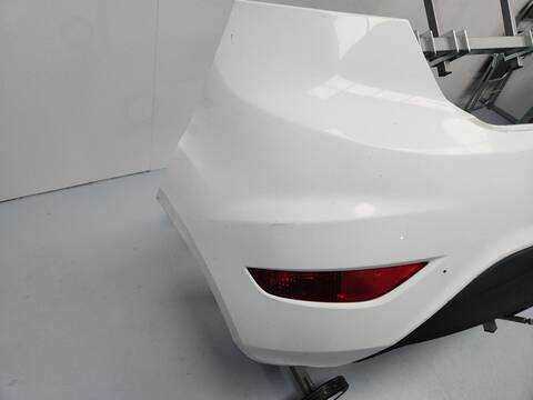 Foto 4ª: Paragolpes Trasero Ford Fiesta TREND 75CV 55KW [UGJC] (2014)