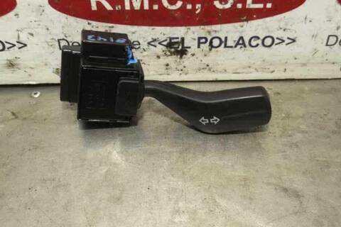 Mando Multifuncion Ford Focus AMBIENTE D) BERLINA 90CV 66KW