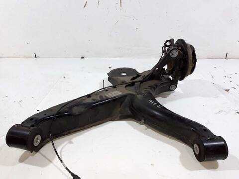 Foto 3ª: Mangueta Trasera Izquierda Mercedes Clase V 200 136CV 100KW (2014)